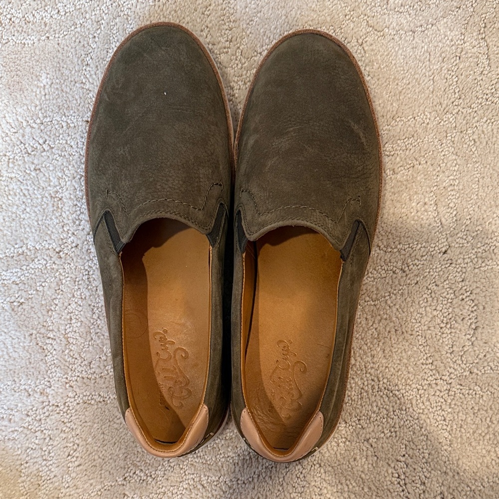 Women’s  Slip-On Suede shoes
